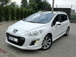 Biały (metalik) Używany 2012 Peugeot 308 Kombi | 23 500 zł (Uczciwa cena)