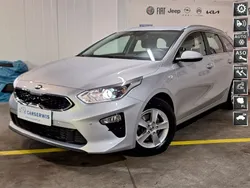 Srebrny Używany 2019 Kia Ceed 2 Kombi | 65 900 zł (Uczciwa cena)