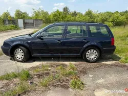 Granatowy Używany 2001 VW Golf IV Sedan/Limuzyna | 2900 zł (Dobra cena)