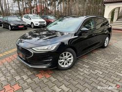 Czarny Używany 2022 Ford Focus Titanium Kombi | 55 000 zł (Uczciwa cena)