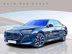 Lakierowanie bmw individual (cena do ustalenia) Używany 2024 BMW M760e Comfort Edition Sedan/Limuzyna | 659 900 zł