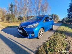Niebieski Używany 2014 Toyota Yaris Hybrid Hatchback | 29 800 zł