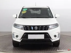 Biały Używany 2020 Suzuki Vitara SUV | 74 999 zł (Dość drogi)