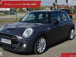 Inny kolor Używany 2018 Mini Cooper Hatchback | 92 127 zł