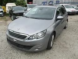 Szary Używany 2015 Peugeot 308 Kombi | 15 900 zł