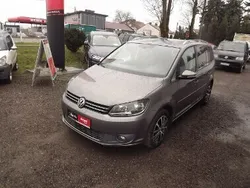 Brązowy Używany 2011 VW Touran Minivan | 29 900 zł (Dość drogi)