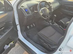 Biały Używany 2017 Mitsubishi ASX SUV | 49 800 zł (Uczciwa cena)