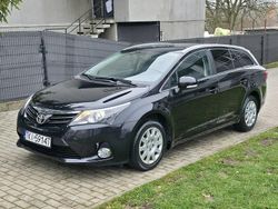Czarny Używany 2013 Toyota Avensis Kombi | 39 900 zł (Dobra cena)