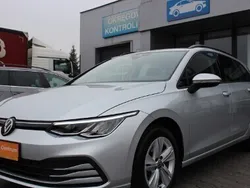 Inny kolor Używany 2023 VW Golf VIII Kombi | 96 900 zł (Dobra cena)