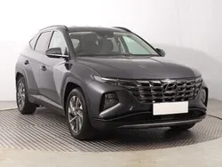 Szary Używany 2021 Hyundai Tucson SUV | 105 999 zł (Dość drogi)