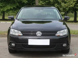 Czarny Używany 2011 VW Jetta Sedan/Limuzyna | 23 999 zł (Super Cena)