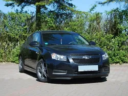 Czarny (metalik) Używany 2009 Chevrolet Cruze Sedan/Limuzyna | 18 900 zł (Uczciwa cena)