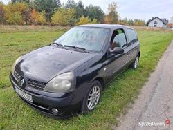 Czarny Używany 2003 Renault Clio II | 3700 zł (Uczciwa cena)