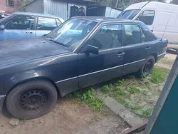 Używany 1991 Mercedes E300 | 5900 zł