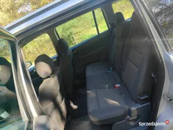 Używany 2006 Opel Zafira Minivan | 5850 zł (Dobra cena)