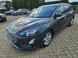Szary (metalik) Używany 2019 Ford Focus Kombi | 32 700 zł (Dobra cena)