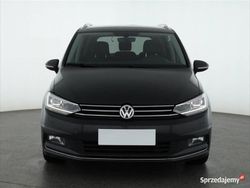 Szary Używany 2017 VW Touran Minivan | 66 999 zł