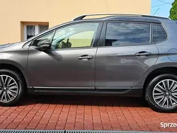 Szary Używany 2019 Peugeot 2008 SUV | 43 500 zł (Dobra cena)