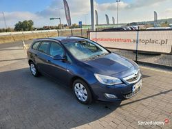 Inny kolor Używany 2011 Opel Astra Sedan/Limuzyna | 18 500 zł (Uczciwa cena)