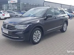 Czarny Używany 2024 VW Tiguan R SUV | 124 000 zł (Uczciwa cena)