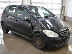 Czarny Używany 2008 Mercedes A180 Hatchback | 5800 zł