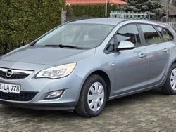 Szary Używany 2011 Opel Astra Kombi | 19 900 zł (Uczciwa cena)