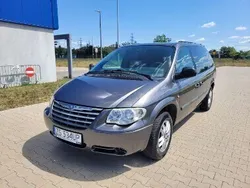 Inny kolor Używany 2005 Chrysler Grand Voyager Minivan | 16 990 zł