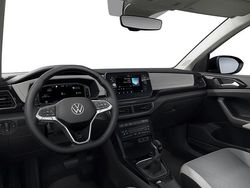 Nowe 2026 VW T-Cross SUV | 145 090 zł