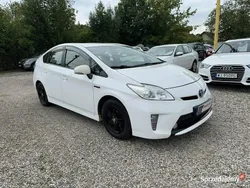 Biały Używany 2013 Toyota Prius Hatchback | 34 900 zł (Uczciwa cena)