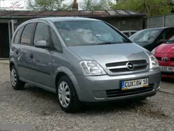 Srebrny (metalik) Używany 2004 Opel Meriva Minivan | 10 900 zł (Dość drogi)