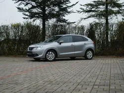 Szary (metalik) Używany 2016 Suzuki Baleno Hatchback | 34 900 zł (Drogi)