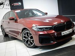 Bordowy Używany 2022 BMW 520 Sedan/Limuzyna | 174 900 zł