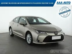 Złoty Używany 2022 Toyota Corolla | 71 999 zł (Uczciwa cena)