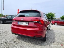 Wiśniowy Używany 2017 Fiat Tipo Hatchback | 29 900 zł (Uczciwa cena)
