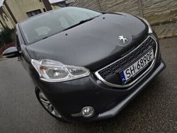 Inny kolor Używany 2013 Peugeot 208 Hatchback | 19 900 zł (Uczciwa cena)
