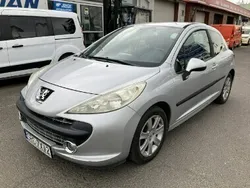 Srebrny (metalik) Używany 2007 Peugeot 207 Hatchback | 4900 zł