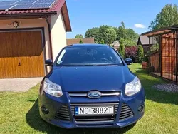 Granatowy Używany 2014 Ford Focus Kombi | 19 900 zł (Dobra cena)