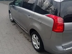 Srebrny Używany 2014 Peugeot 5008 Minivan | 29 500 zł (Super Cena)