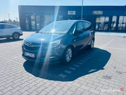 Niebieski Używany 2016 Opel Zafira Minivan | 42 500 zł (Uczciwa cena)