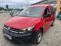Czerwony Używany 2016 VW Caddy Minivan | 44 900 zł (Dobra cena)
