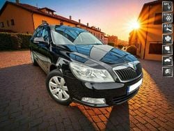 Czarny (metalik, perła) Używany 2011 Skoda Octavia Sedan/Limuzyna | 19 600 zł (Uczciwa cena)