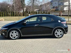 Czarny Używany 2009 Honda Civic Hatchback | 29 900 zł (Dość drogi)