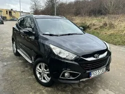 Czarny Używany 2010 Hyundai ix35 SUV | 37 998 zł (Dość drogi)