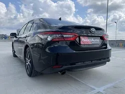 Czarny Używany 2024 Toyota Camry Executive Sedan/Limuzyna | 129 900 zł