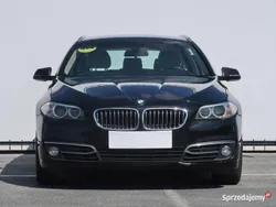Czarny Używany 2014 BMW 520 Kombi | 53 999 zł (Super Cena)