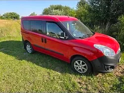 Czerwony Używany 2013 Opel Combo Minivan | 30 000 zł (Uczciwa cena)