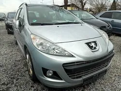 Srebrny Używany 2013 Peugeot 207 Sedan/Limuzyna | 10 900 zł