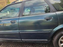 Zielony Używany 1994 Audi 80 Kombi | 1800 zł