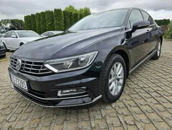 Czarny Używany 2016 VW Passat R-line Sedan/Limuzyna | 58 800 zł (Dobra cena)