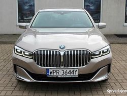 Złoty Używany 2021 BMW 745 Sedan/Limuzyna | 219 900 zł